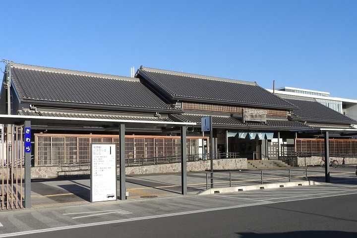 佐良山駅